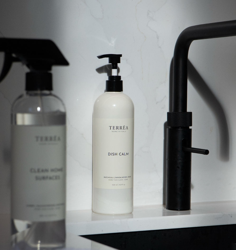 Odour Neutralisation vs. Masking: How to Refresh Your Kitchen Naturall