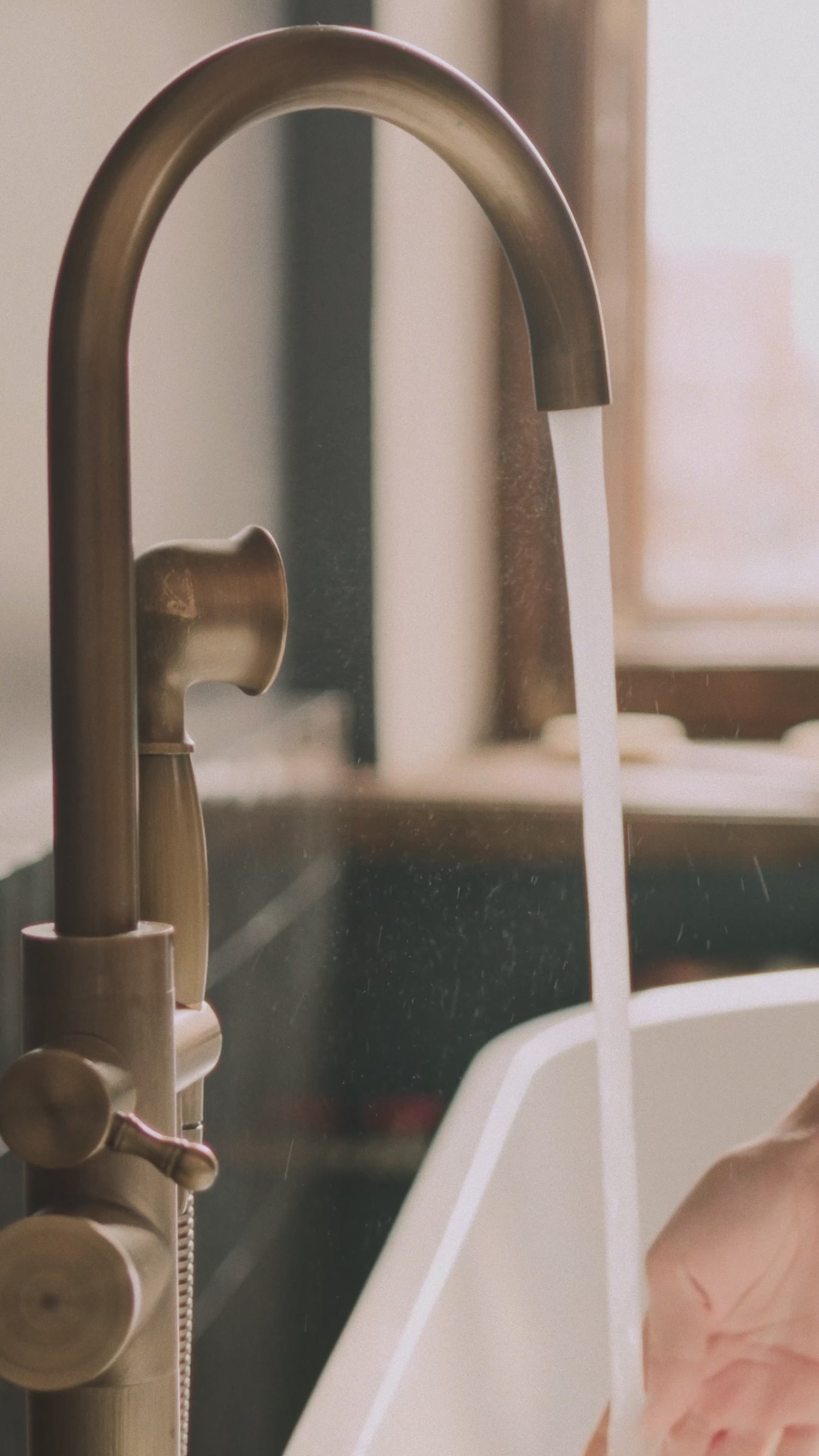 Terréa Floor Delicate Cleaner - woman mops while listening to music; calm, no-rinse floor ritual.
